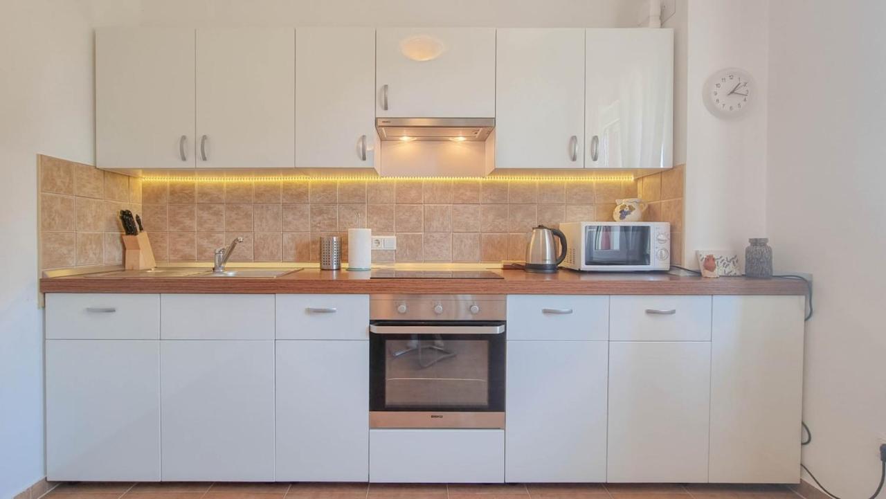 Lea Apartment Novigrad  ภายนอก รูปภาพ