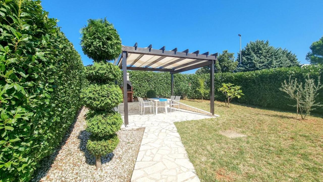 Lea Apartment Novigrad  ภายนอก รูปภาพ