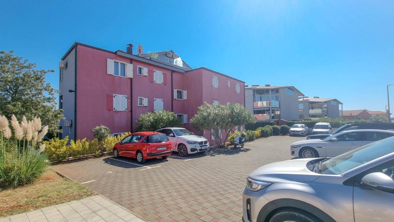 Lea Apartment Novigrad  ภายนอก รูปภาพ