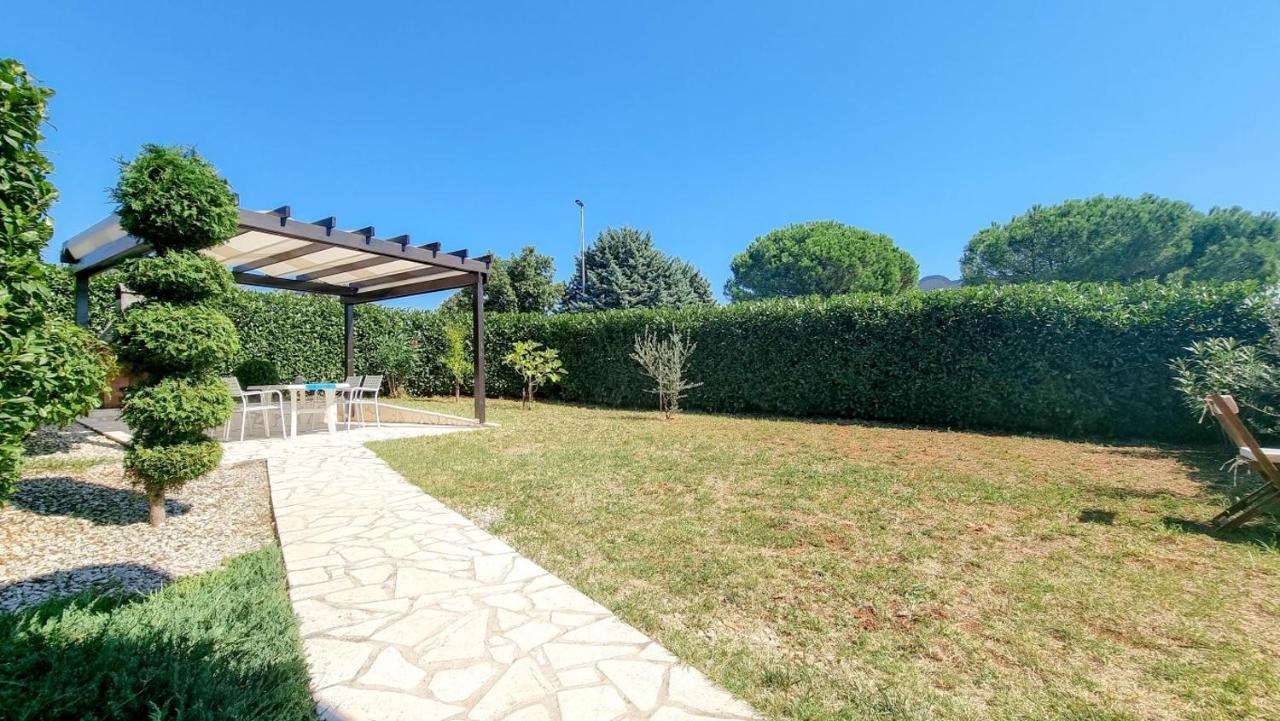 Lea Apartment Novigrad  ภายนอก รูปภาพ