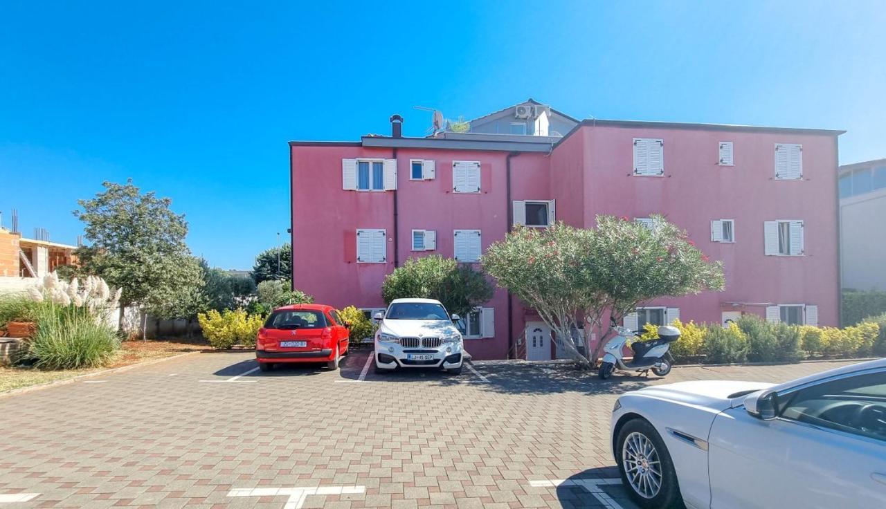Lea Apartment Novigrad  ภายนอก รูปภาพ